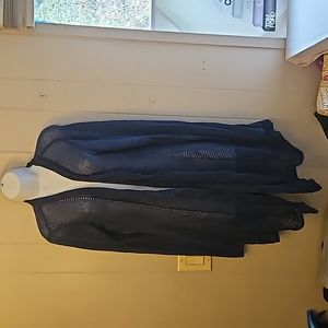 Excellent Used Conditon Womens Ariat sweater size XL/TG